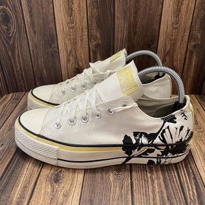 Converse Womens Size 9 Chuck Taylor All Star Platform Low Hybrid Floral Motif